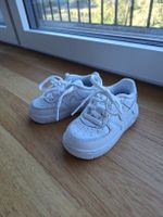 Nike Air Force 1 Kinderschuhe weiss Grösse 22 wie neu!