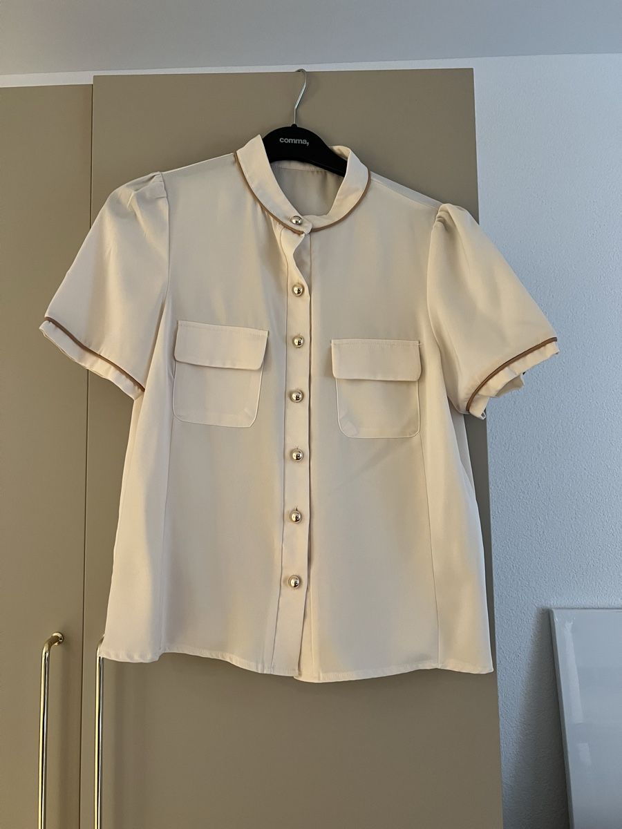 Camicette: Damen Bluse kurzarm beige Grösse S neu – Nuovo (secondo la descrizione) da Zürich venduto da dan_8cvc