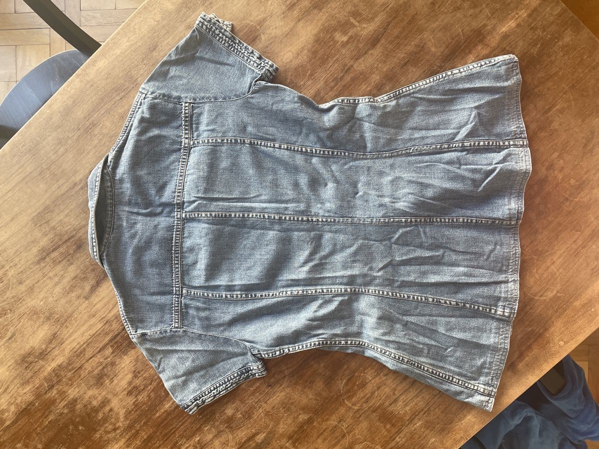 Guess Blusen: Denim Bluse Guess – Gebraucht aus Zürich von nina.knb 1