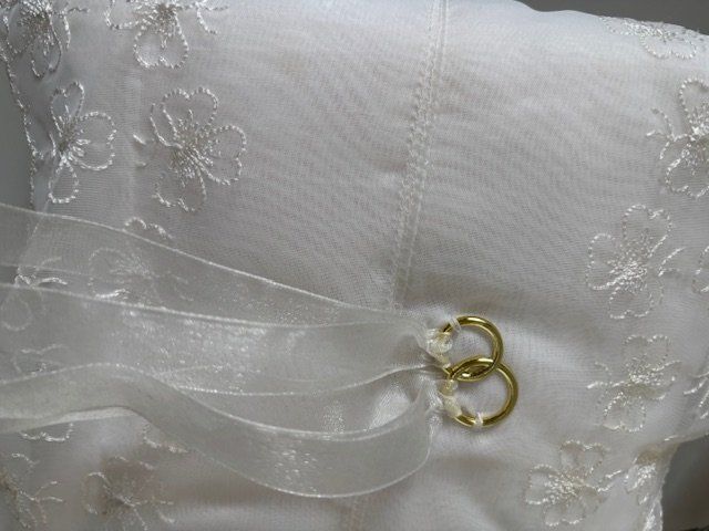 Cuscini: Ringkissen – Usato da Zürich venduto da CoCos_Closet 1