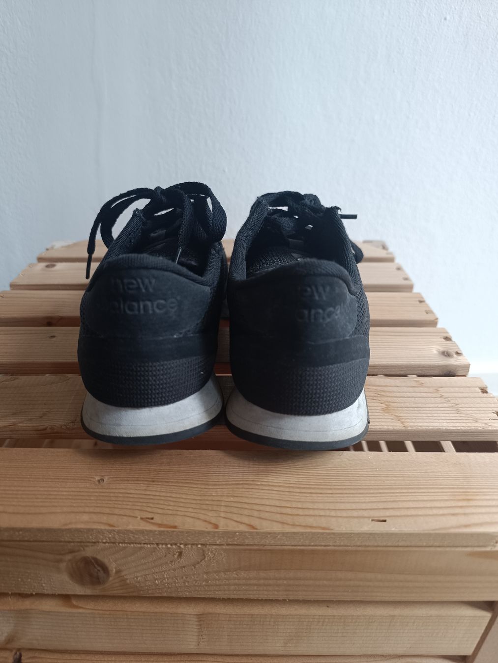 New Balance Chaussures femmes: New Balance Sneaker – D'occasion à Basel par froehlicherVagabund 4