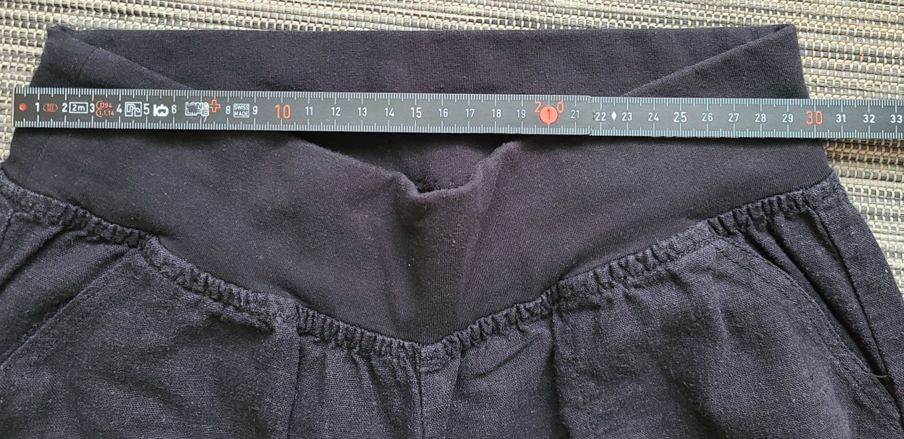 Pantalons: 3/4 Leinenhose, chic+schön, schwarz / S - 36 – D'occasion à Arlesheim par n3789 4