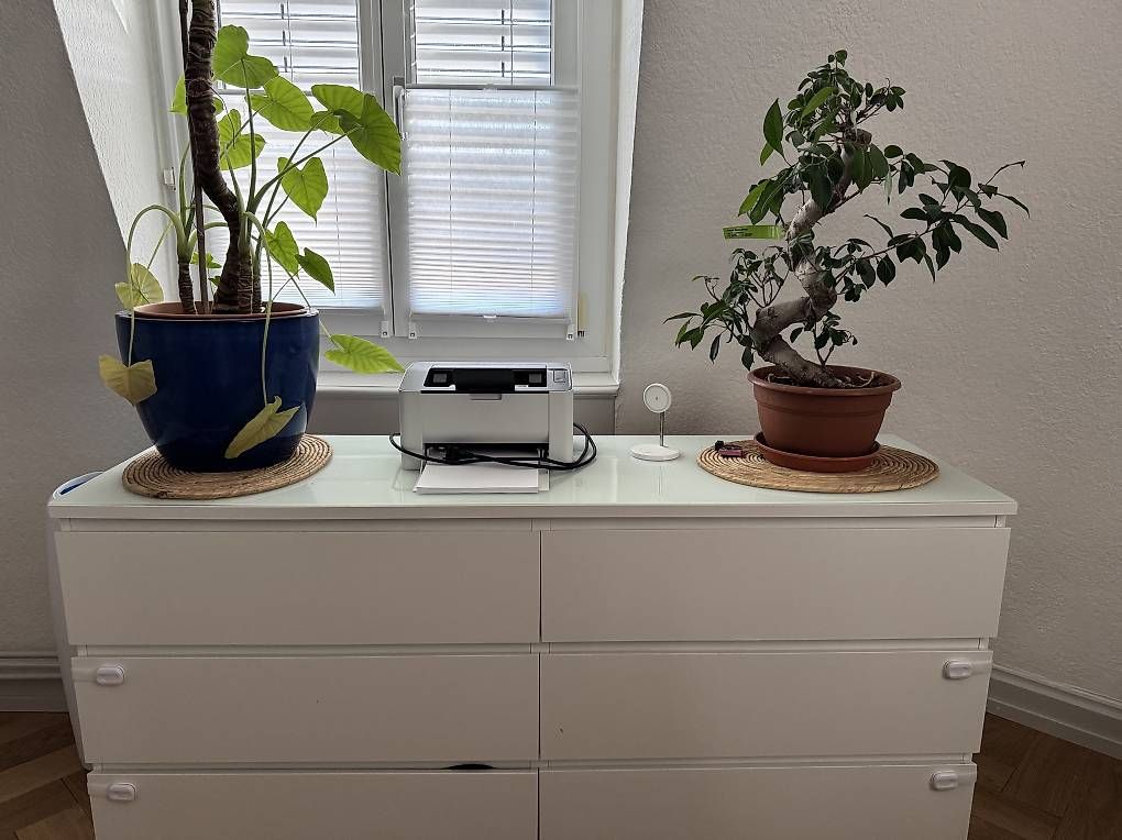 Cassettiere: Malm Kommode mit passender Glasplatte – Usato da Horgen venduto da ric_pst9 2