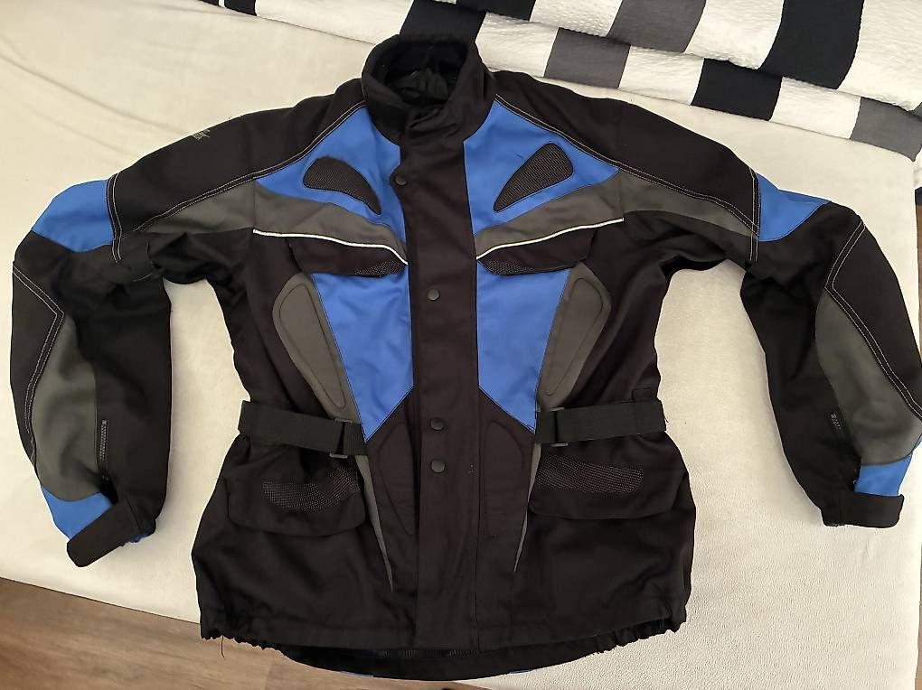 Kleiderpakete: Motorrad Bekleidung – Gebraucht aus Samedan von Hedi306 3