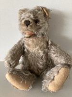 Teddybär Steiff mit offenem Mund