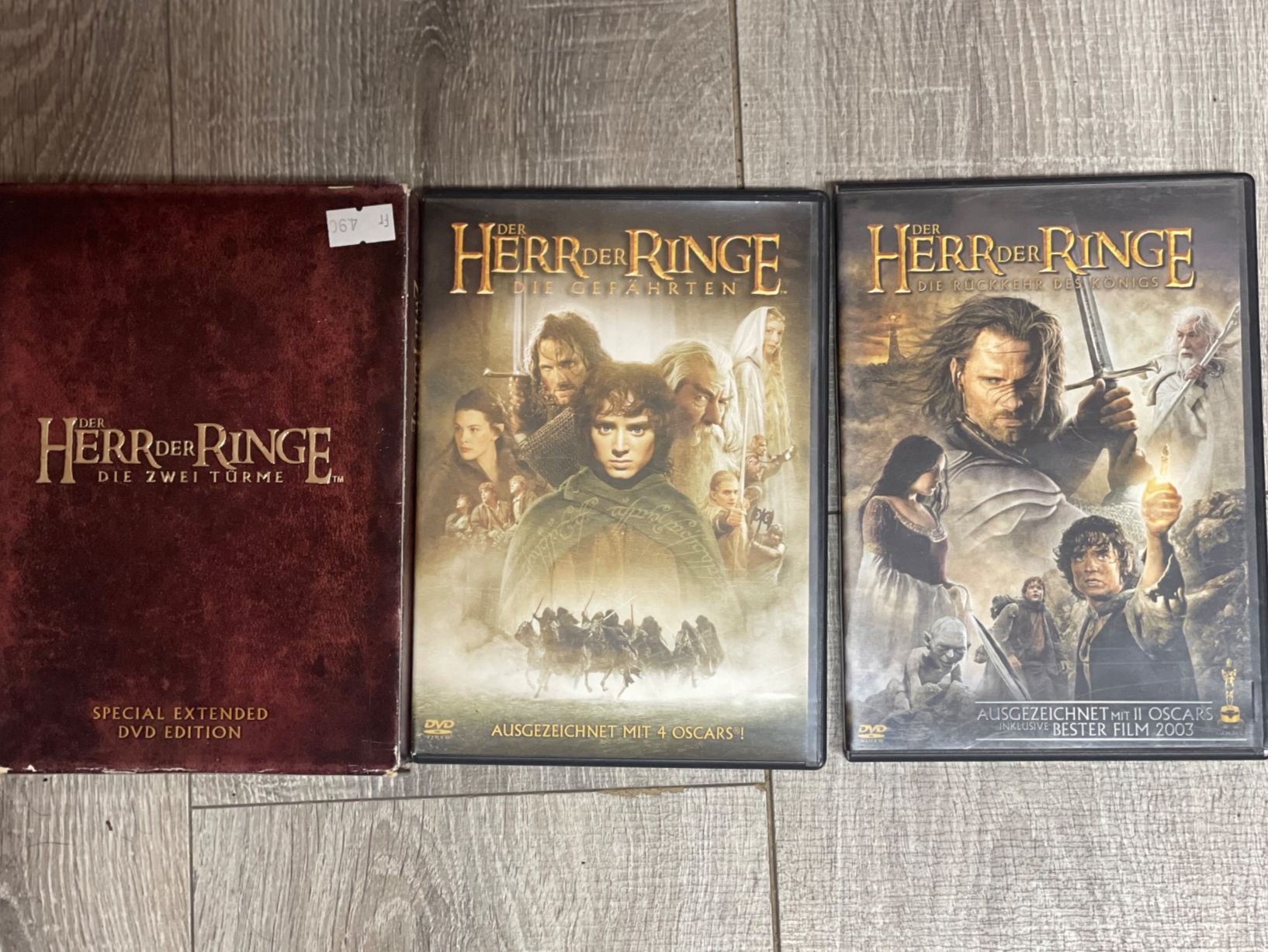 Tous les DVDs: Herr der Ringe Trilogie Bonus 8x – D'occasion à Muri b. Bern par AdidasCollector 2