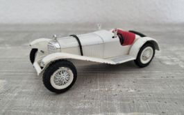 Gama Mercedes Sportwagen, weiss