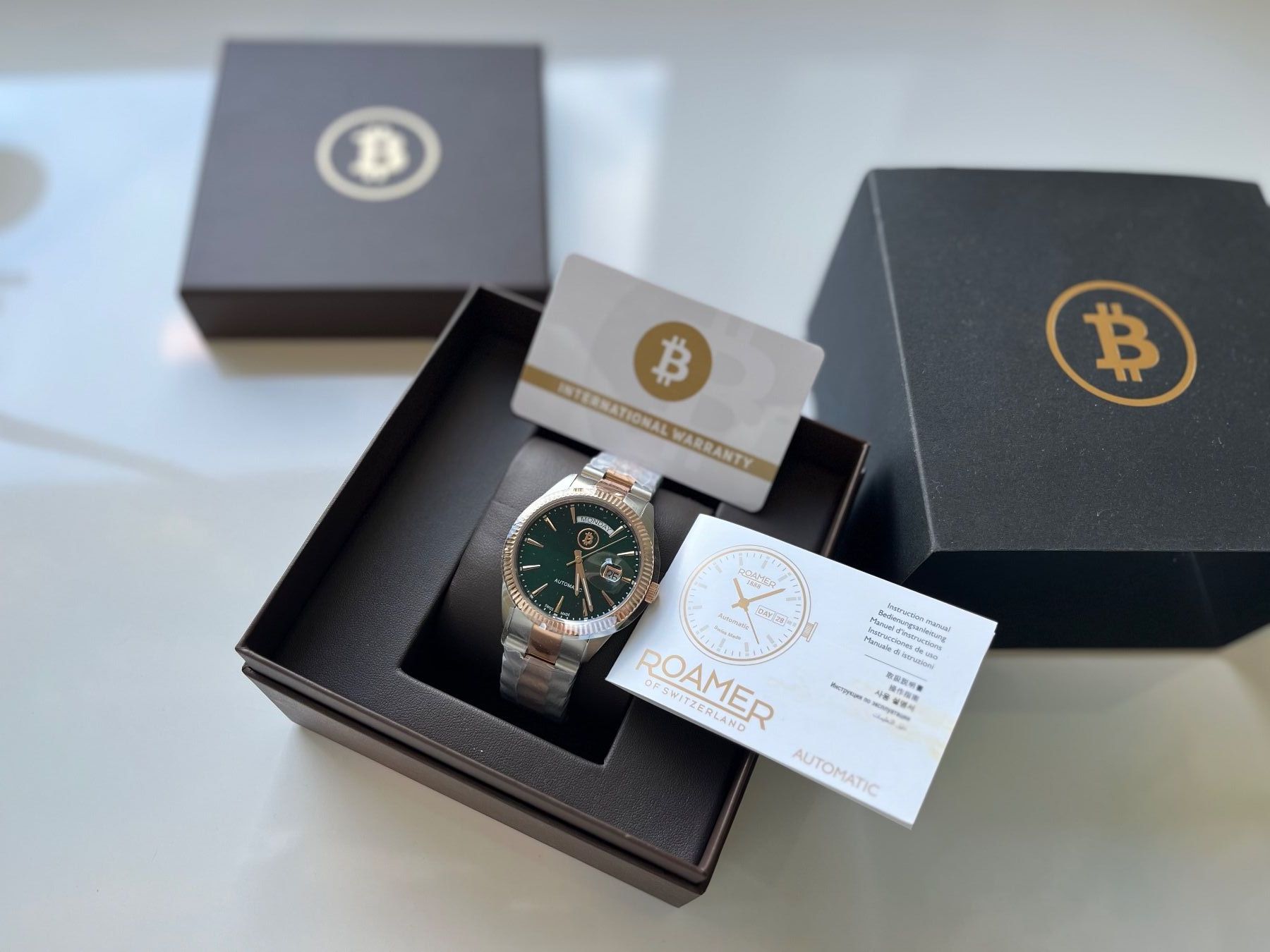 Watch: Limit Edition Bitcoin Watch (Neu und originalverpackt) in  Rorschacherberg für CHF 1125 – nur Abholung auf Ricardo kaufen
