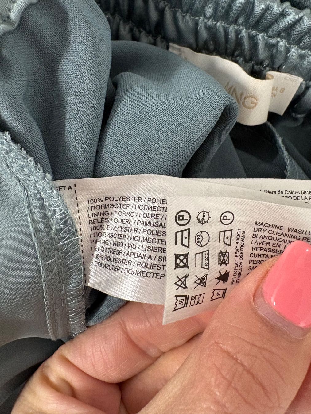 Mango Pantaloni: Mango Hose aus Satin, hellblau Gr. S – Nuovo (secondo la descrizione) da Regensdorf venduto da secondchancefashion 5
