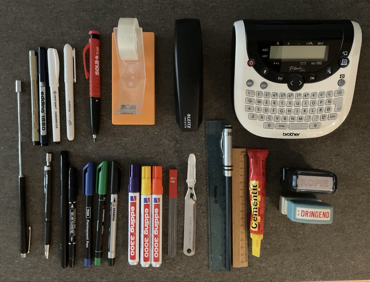 Macchine da scrivere: Büromaterial plus Brother P-touch  – Usato da Jegenstorf venduto da BAVARIA4CH