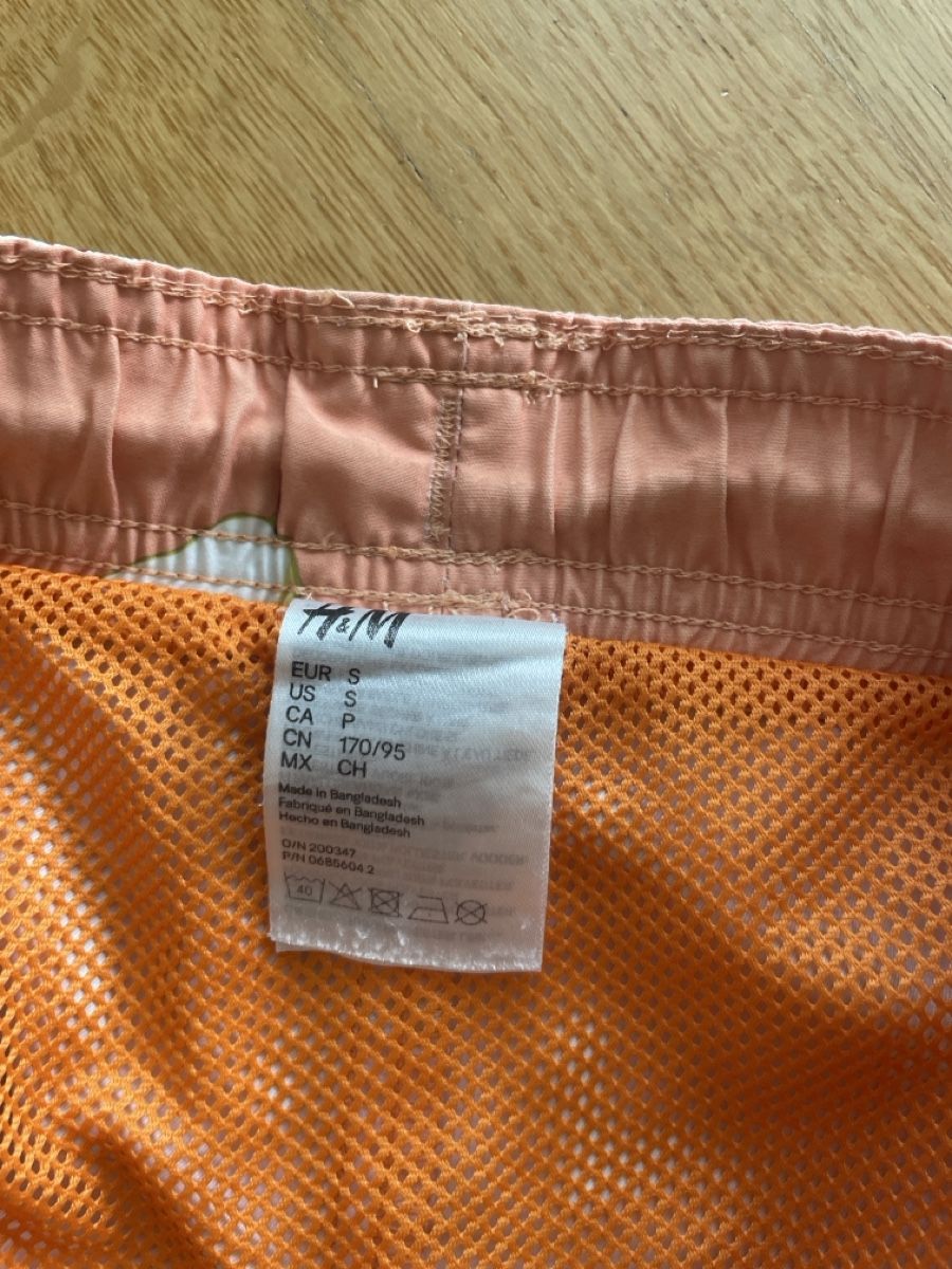 H&M Pantalons: Badehose mit coolem Muster, gr S – D'occasion à Uetikon am See par Wigglo 1