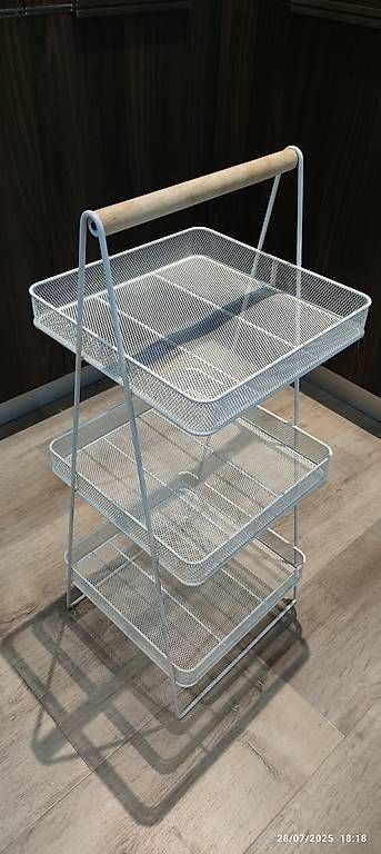 Scaffali: Petite étagère en acier – Usato da Bulle venduto da myerly 1