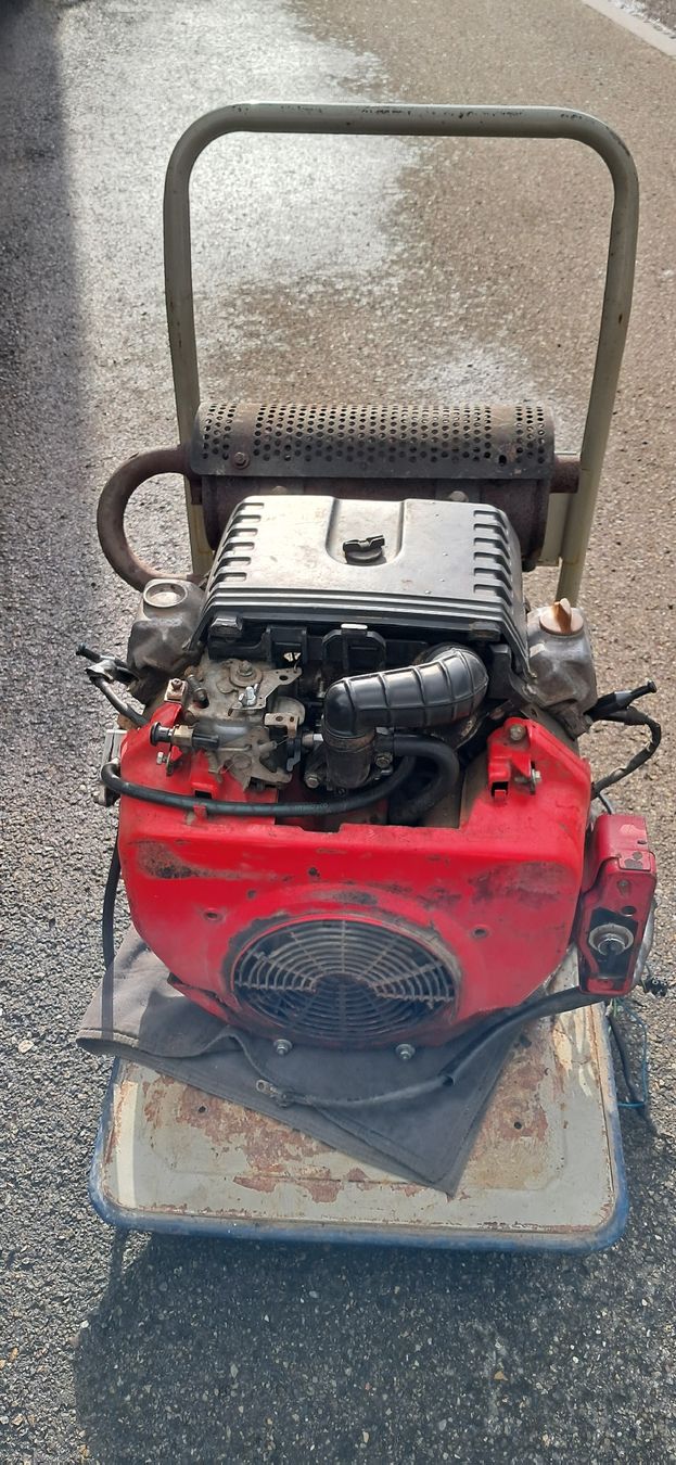 Honda  Motori: Honda GX 620 V-Twin – Usato da Niederwil SG venduto da all_tds2 1