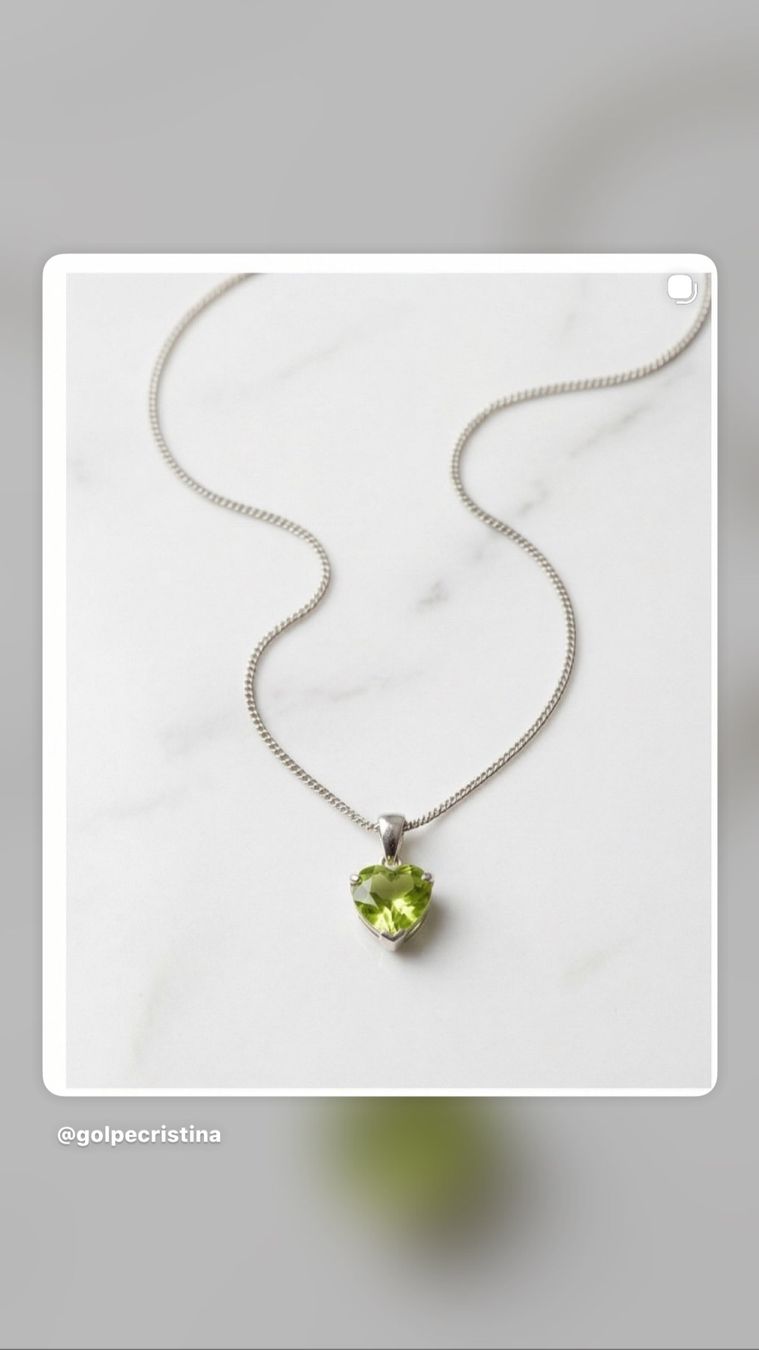 Catenine: Collier en argent avec une pierre de péridot verte – Nuovo (secondo la descrizione) da Vuisternens-Romont venduto da gol_xp6p 1