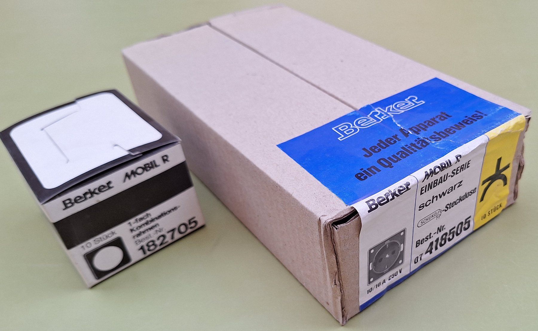 Spine: Einbau-Steckdose 16A_Euro_Berker_10er-Set – Nuovo e nell'imballaggio originale da Linden venduto da Mb2bb 3