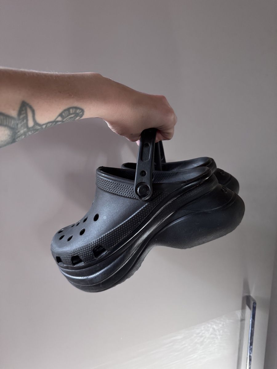 Damenschuhe:     Classic Bae Clog – Gebraucht aus Brunnadern von kos_w782