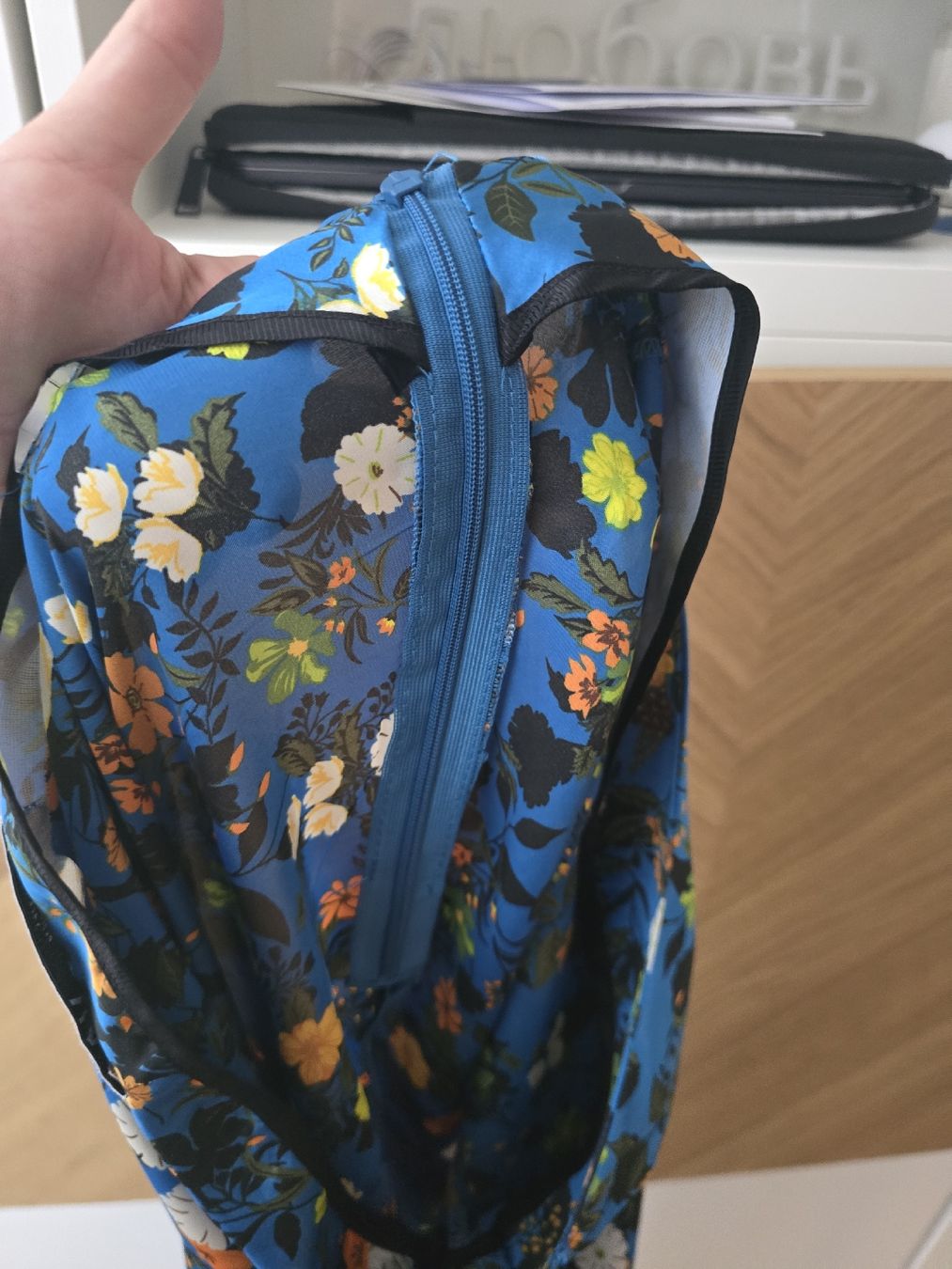 Zara Gonne: Zara Rock, Grösse M, Blau mit Blumenmuster – Nuovo (secondo la descrizione) da Zürich venduto da ale_bg2x 2