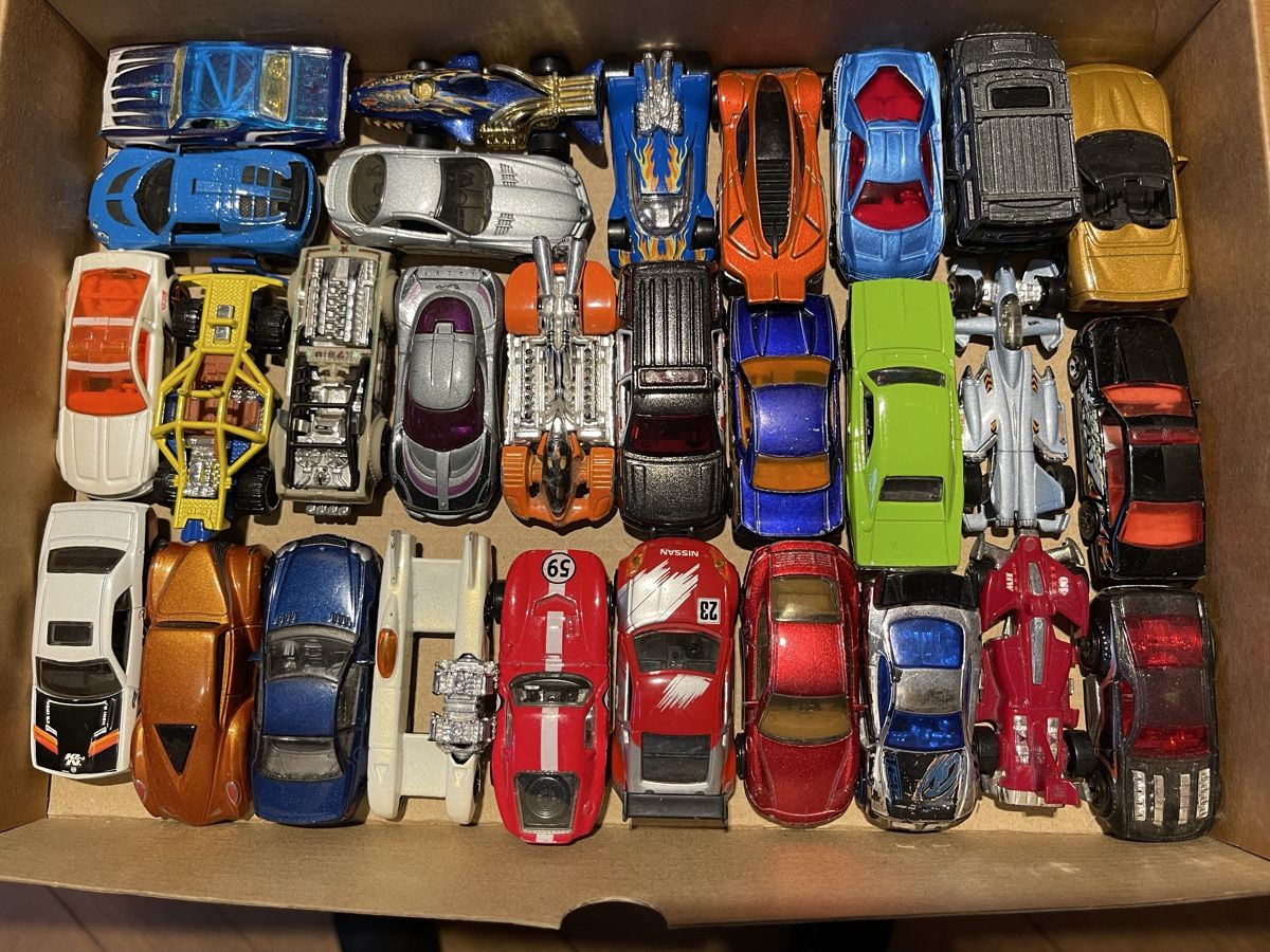 Hot Wheels Modellini d'auto: Hot Wheels Autos Sammlung  – Usato da Zürich venduto da Komarik