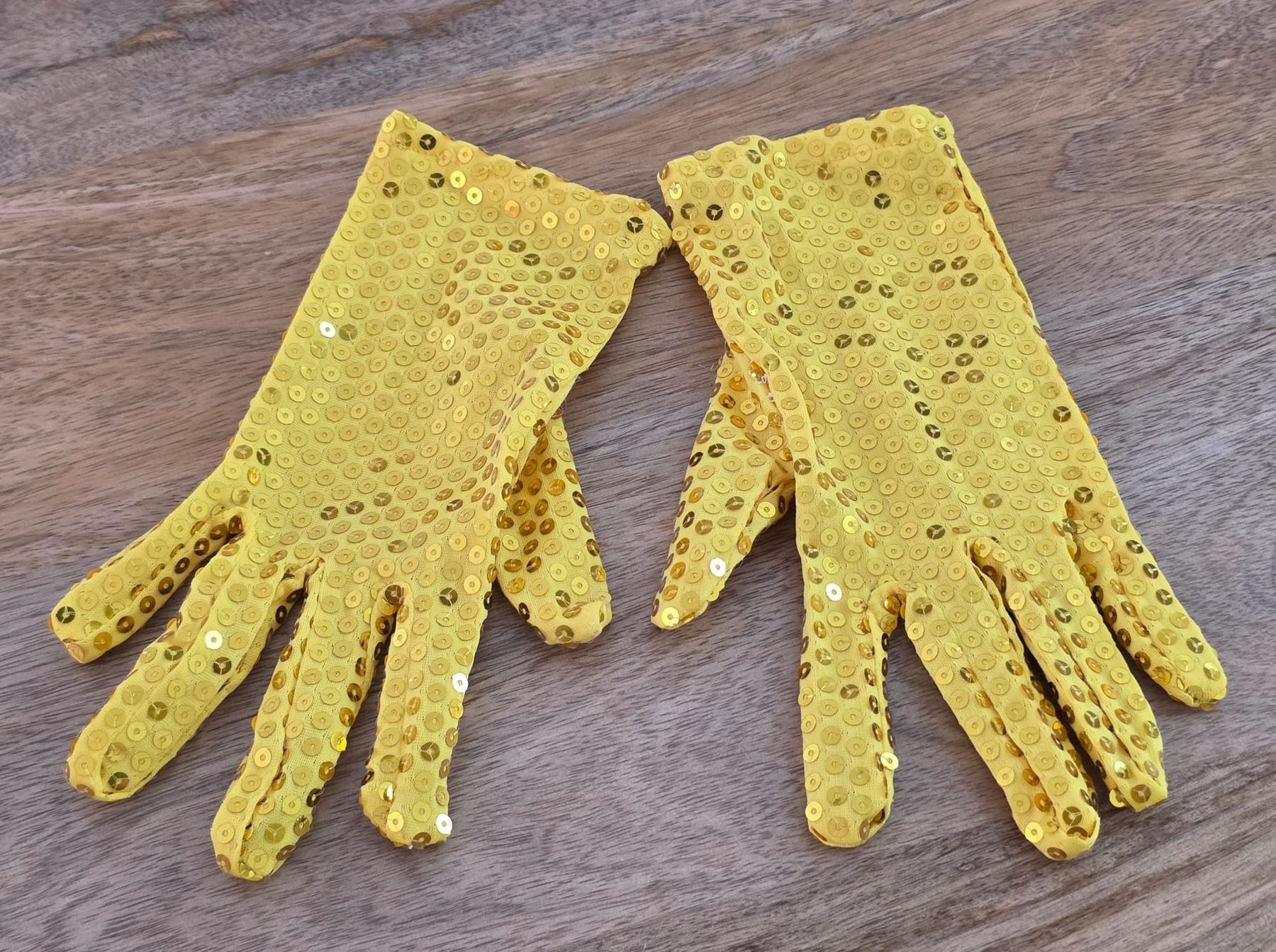 Handschuhe & Handstulpen: Handschuhe gelb Pailletten – Neu (gemäss Beschreibung) aus Rheinsulz von Dred