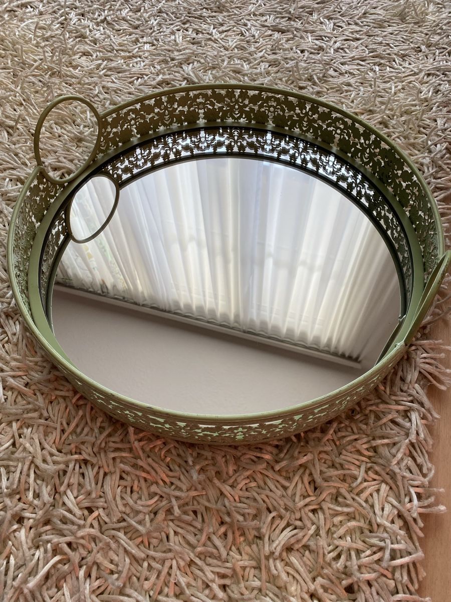 Tutte le decorazioni: Serviertablett aus Glas und Eisen – Usato da Scuol venduto da frosch85