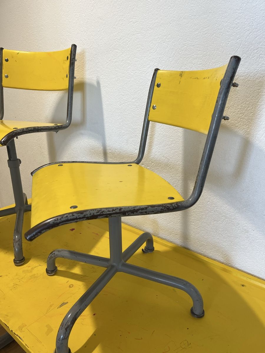 Bureaux: Kindertisch - Schulbank – D'occasion à Zürich par G-Rose 1