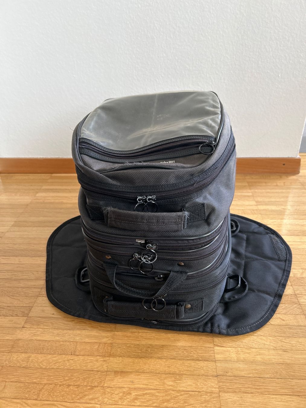 Topcase: Motorrad Tanktasche – Usato da Schwerzenbach venduto da Thoeny1