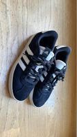 Adidas Sneaker Gr. 43.5, Blau/Weiss, Top Zustand! Herbst