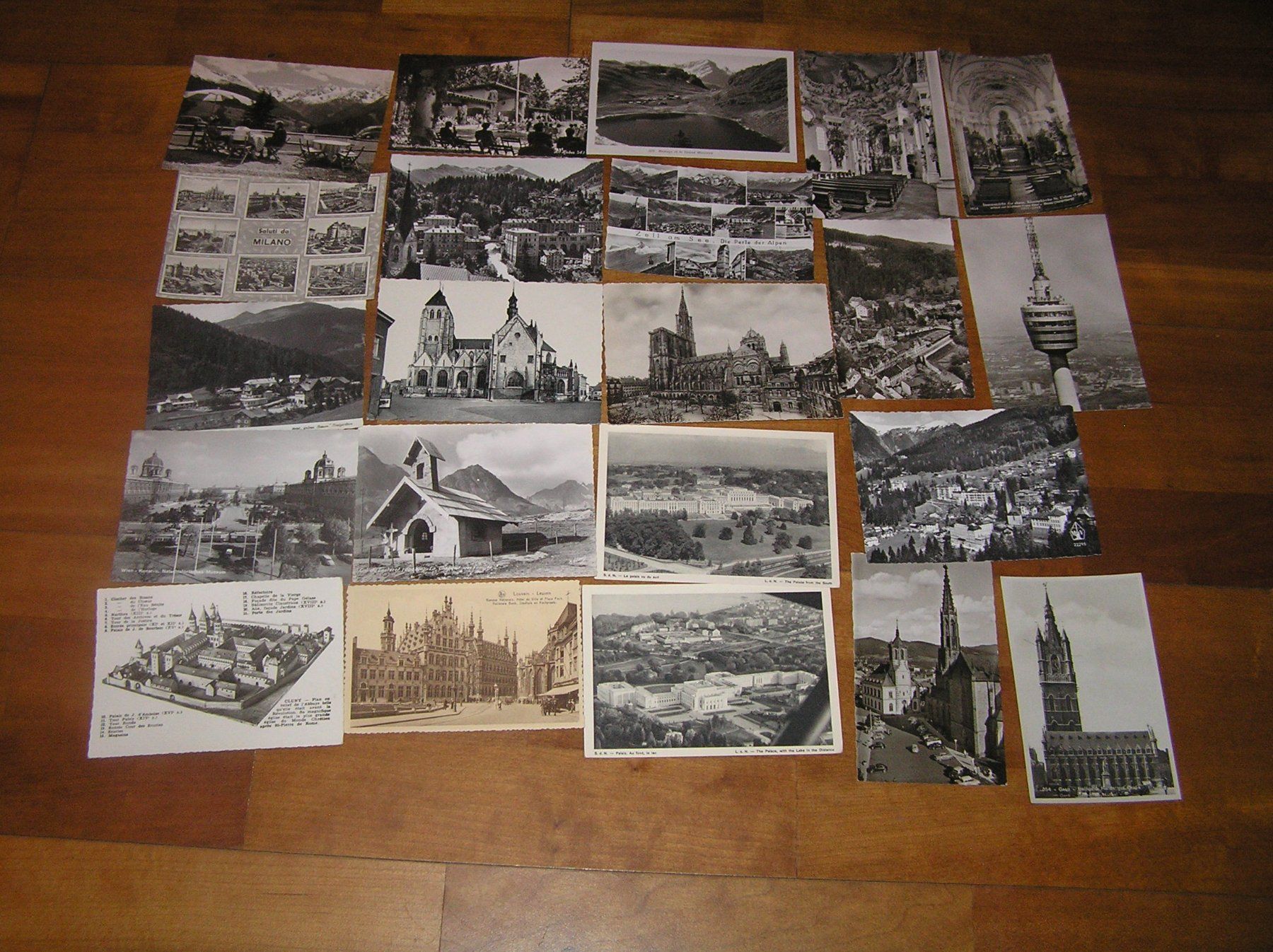 Cartoline postali: 1000 Diverse Karten Beschrieben – Usato da Lumbrein venduto da made02 2