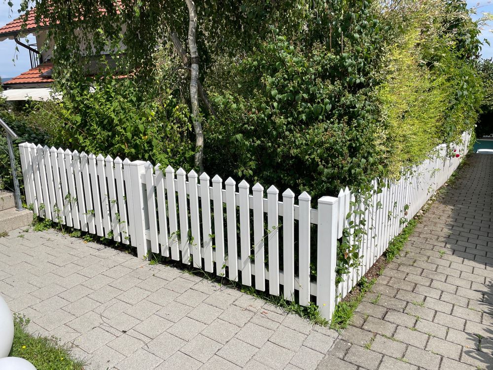 Weisser Kunststoff Gartenzaun mit Gartentüre Kaufen auf Ricardo