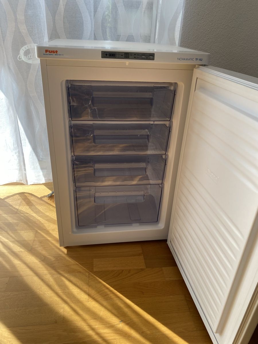 Fust Gefrierschrank: Tiefkühlschrank – Gebraucht aus Derendingen von _Ramon_Sch 1