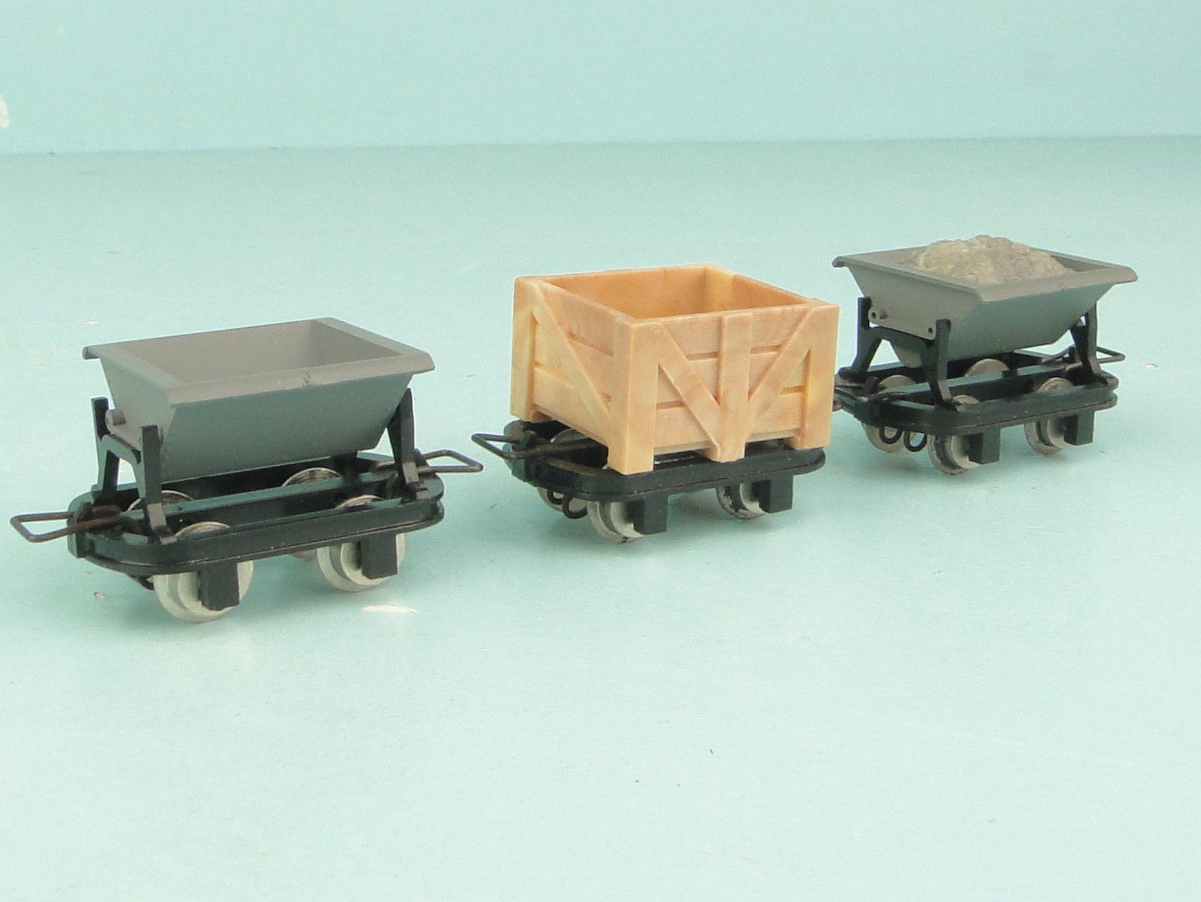 Egger-Bahn Modelleisenbahnen: Egger-Bahn H0e Loren Set – Gebraucht aus Bülach von cann11