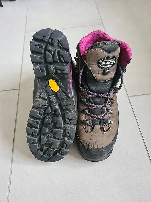 Meindl Scarpe da donna: Wanderschuhe Meindl Gr. 37.5 – Usato da Bern venduto da nad_vgh9
