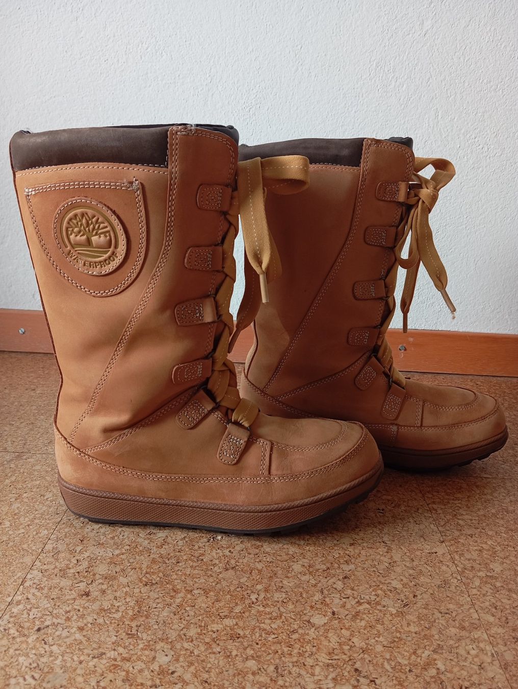 Timberland Scarpe da donna: TIMBERLAND Mukluk Boots "Waterproof" Gr. 38 – Nuovo (secondo la descrizione) da Zeneggen venduto da shemesh_ 3