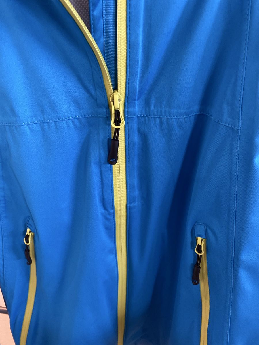 Giacche: James & Nikolson Ultralight Softshell Jacke Gr S – Usato da Birrwil venduto da Bendegriz 3
