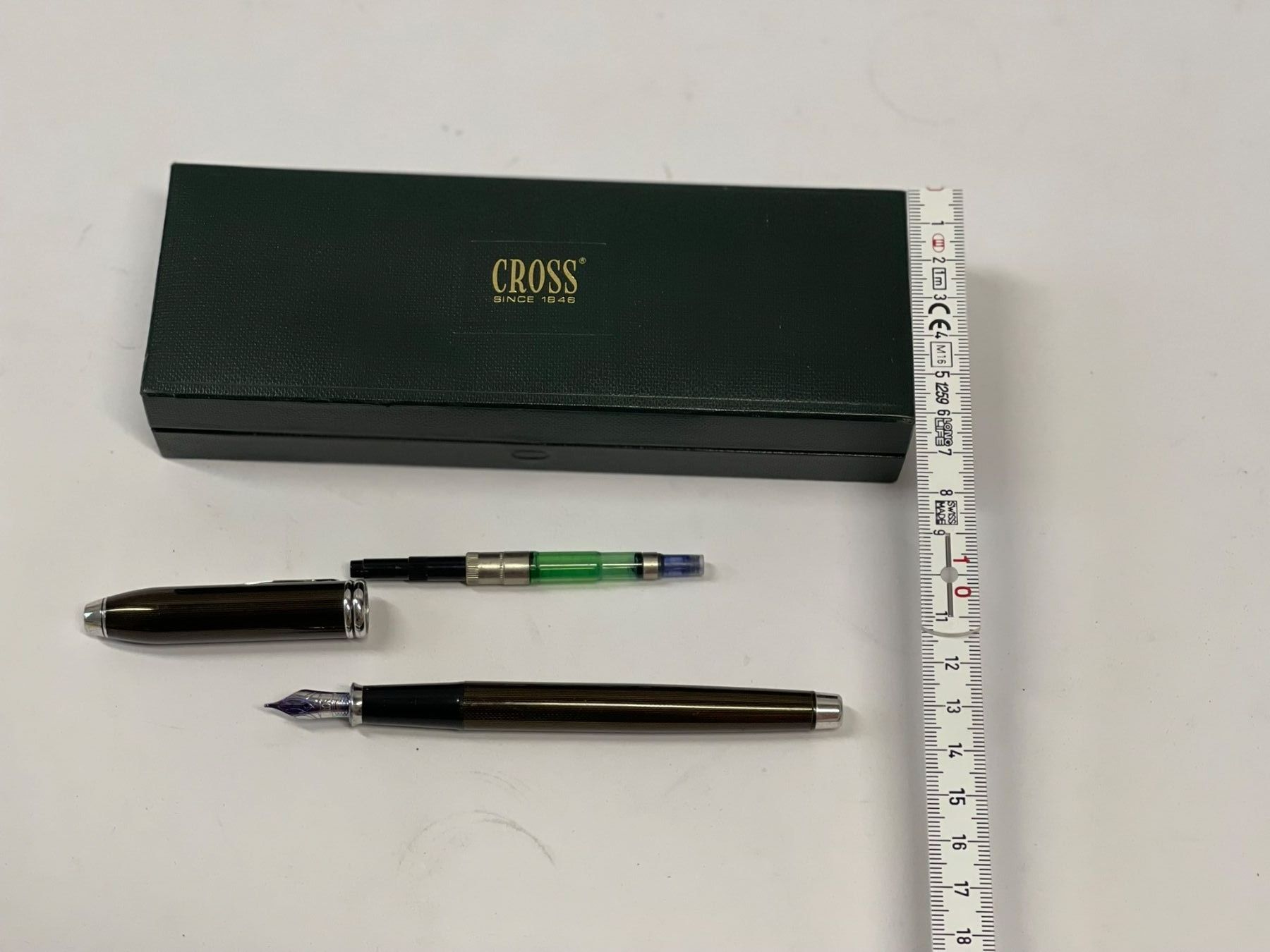 Penna & Evidenziatori: Gross Füllfederhalter mit Etui – Usato da Olten venduto da ELHANDEL 4