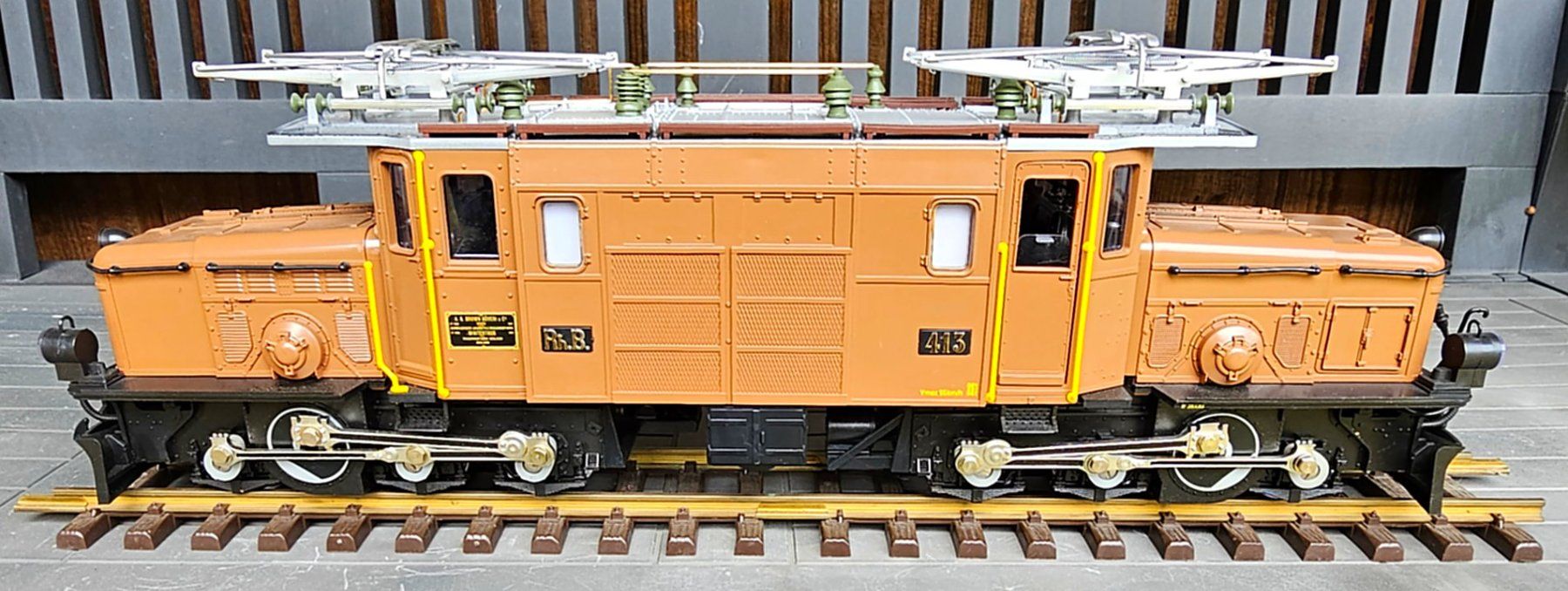LGB Modellini di ferrovie: LGB RhB Krokodil E-Lok 2040 – Usato da Esslingen venduto da Hombi3 4