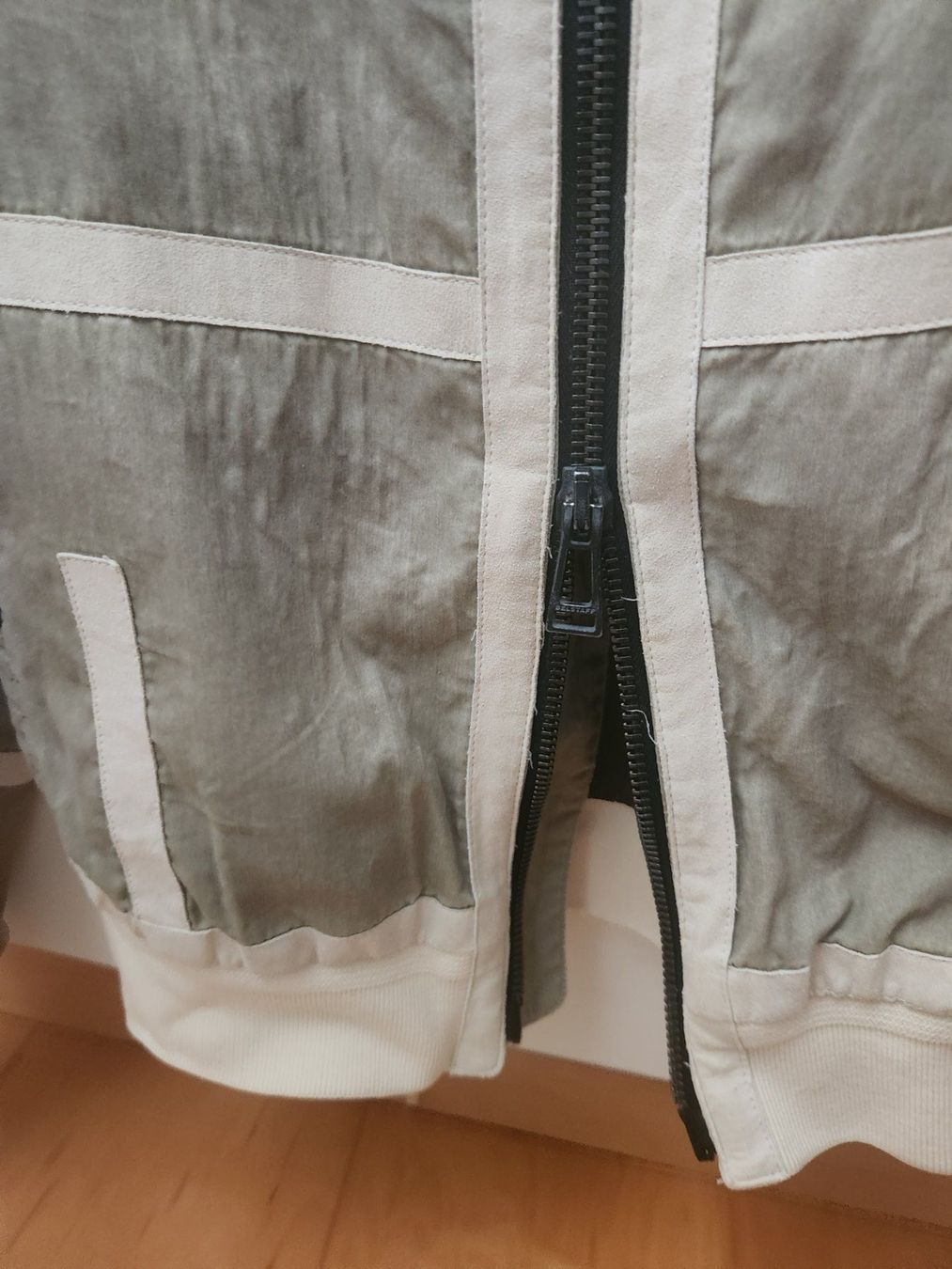 Belstaff Jacken: Bomberjacke von belstaff – Gebraucht aus Ennetbaden von ale_syz8 4