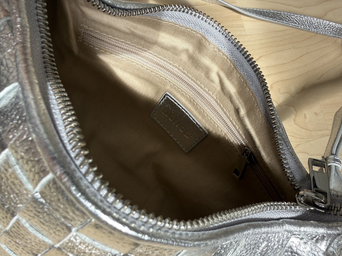 Taschen für Damen: Nunoo Handtasche (Leder) – Neu (gemäss Beschreibung) aus Humlikon von Markenmaus 4