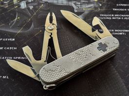 Victorinox Mechanic, DC-Titan Broken Wall, Zitanium Inlay