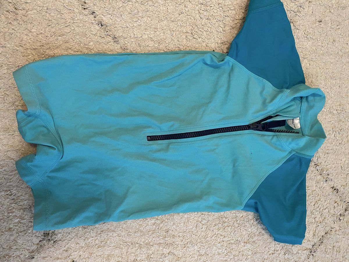 Costumi da bagno: 2 UV-Badeanzüge von Polarn O. Pyret. – Usato da Thalwil venduto da ollena 7