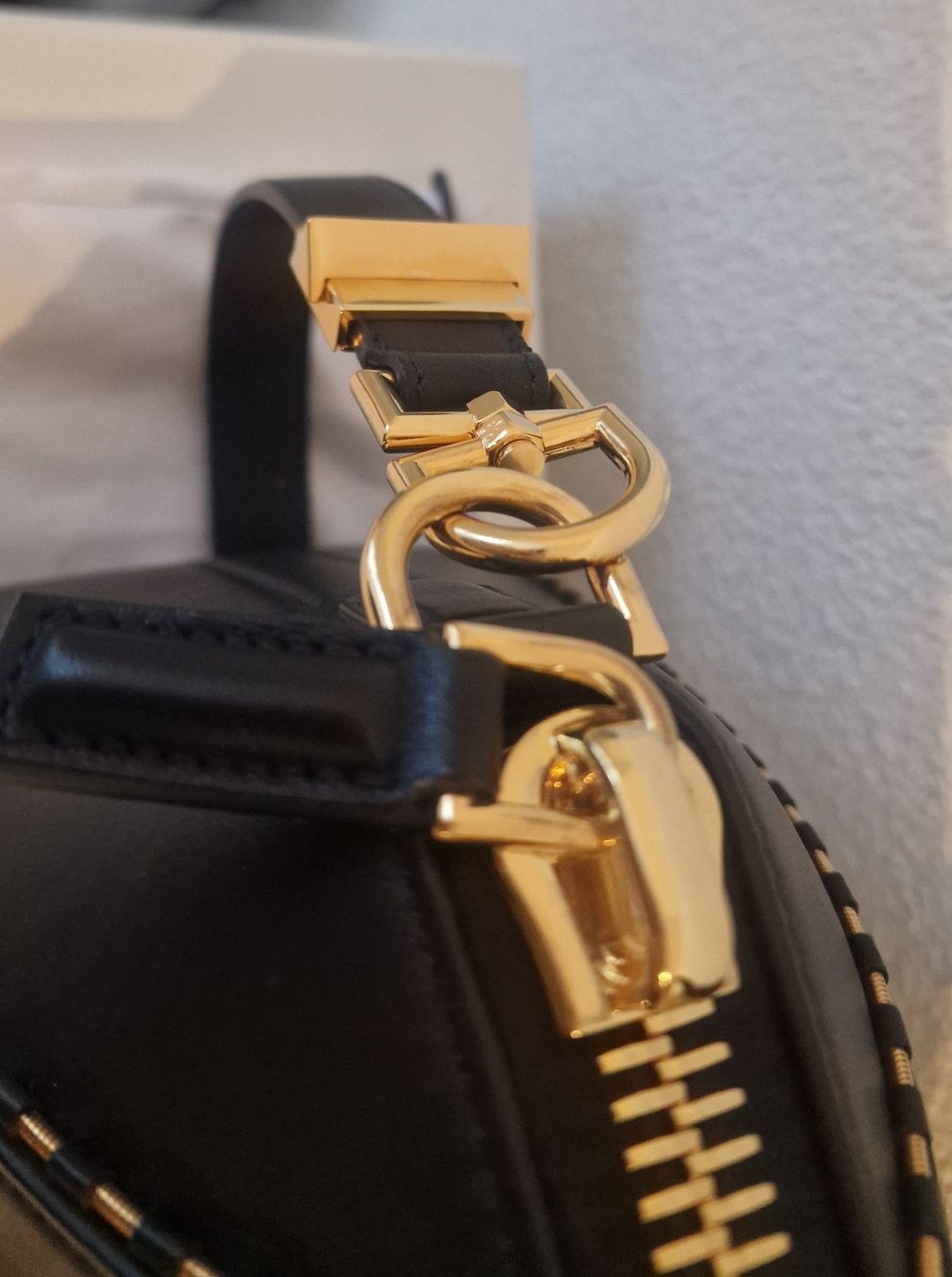 Givenchy Taschen für Damen: Givenchy Small Antigona - Limited Edition – Neu (gemäss Beschreibung) aus Dottikon von Anne.N 3