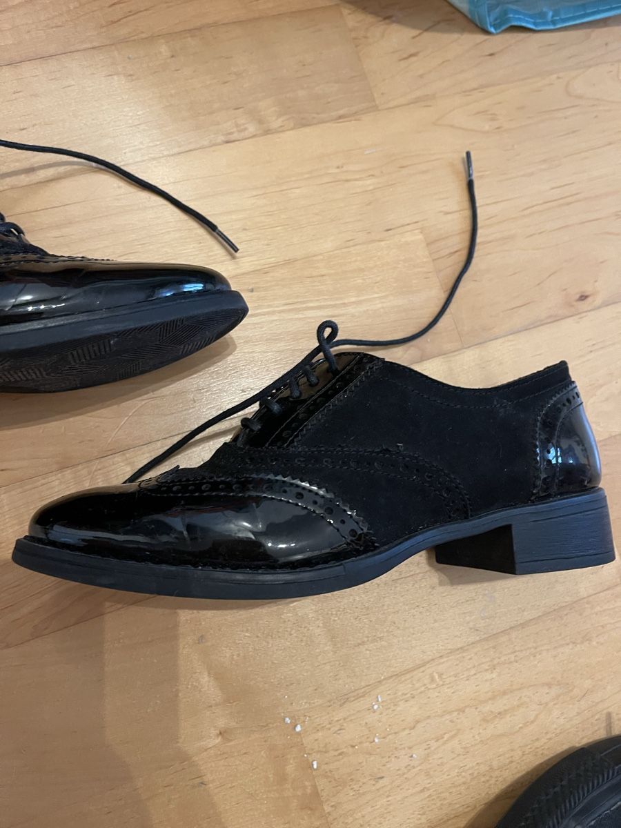 Damenschuhe: Schuhe – Gebraucht aus Pfäffikon ZH von JanineZ98 1