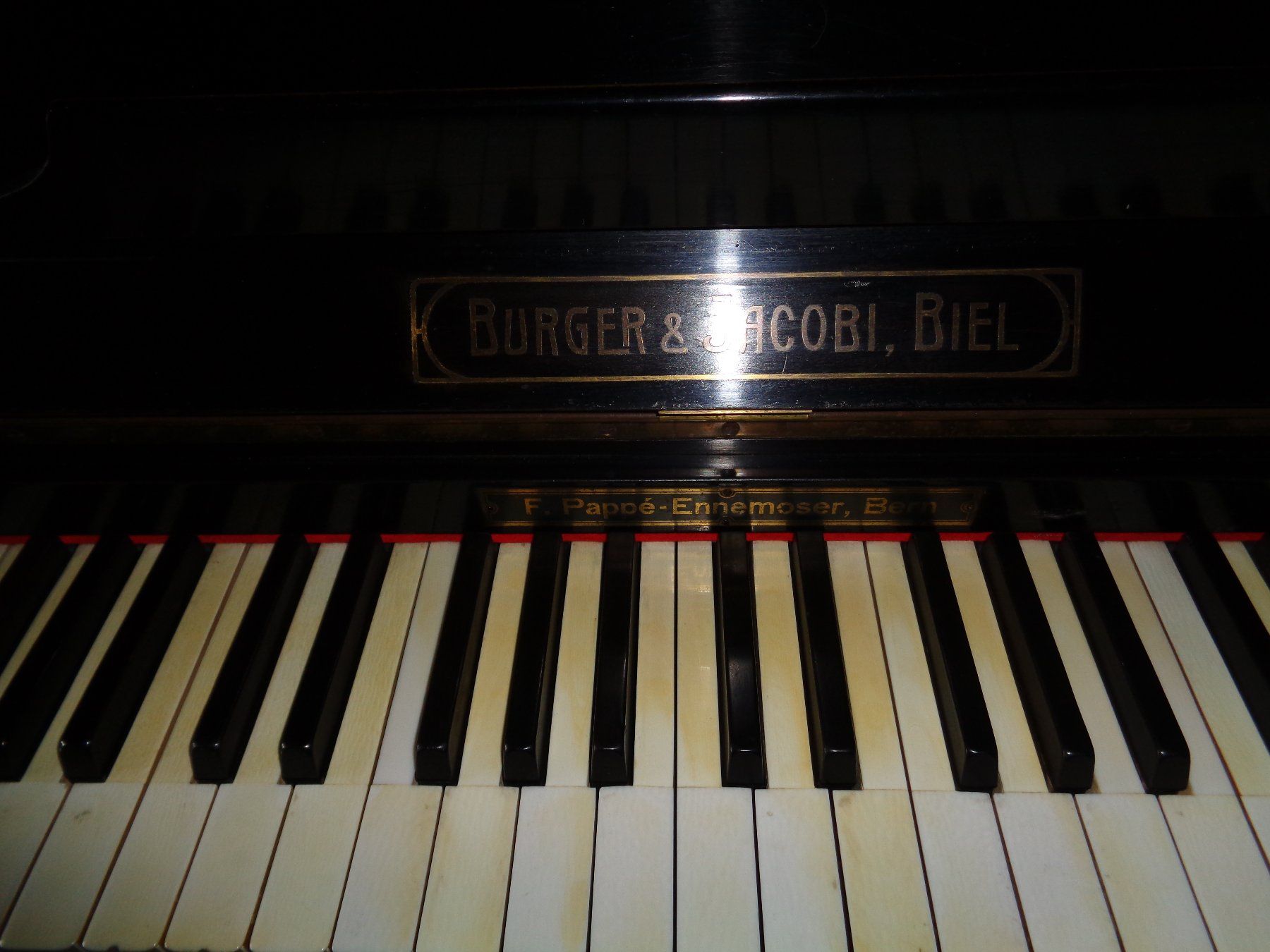 Strumenti musicali: Klavier Burger&Jacobi, Biel – Usato da Wohlen b. Bern venduto da Saga0 5