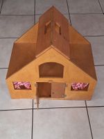 Holz-Puppenhaus