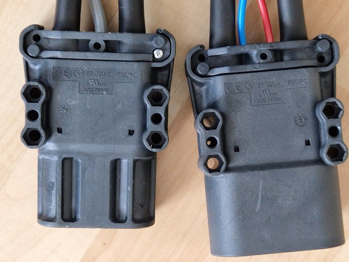 Elektronikbauteile: Anderson Powerpole Konnektoren 320A / 150V – Gebraucht aus Au ZH von myamisumi 5