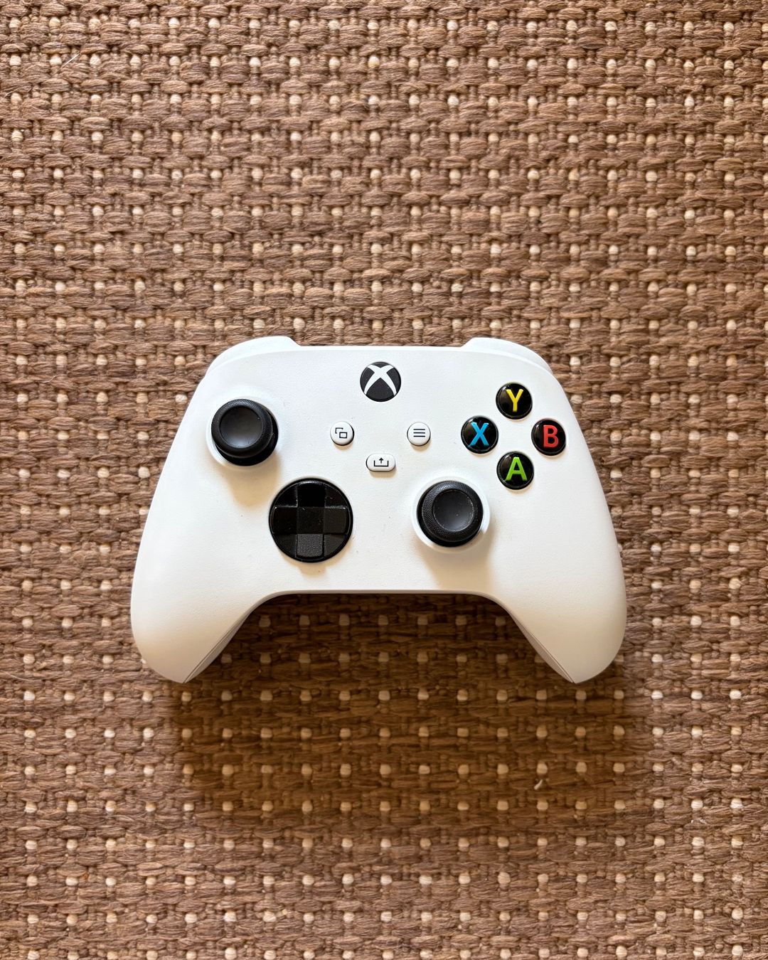 Microsoft Console: Xbox Series S mit Controller – Usato da Zürich venduto da bober_11 1