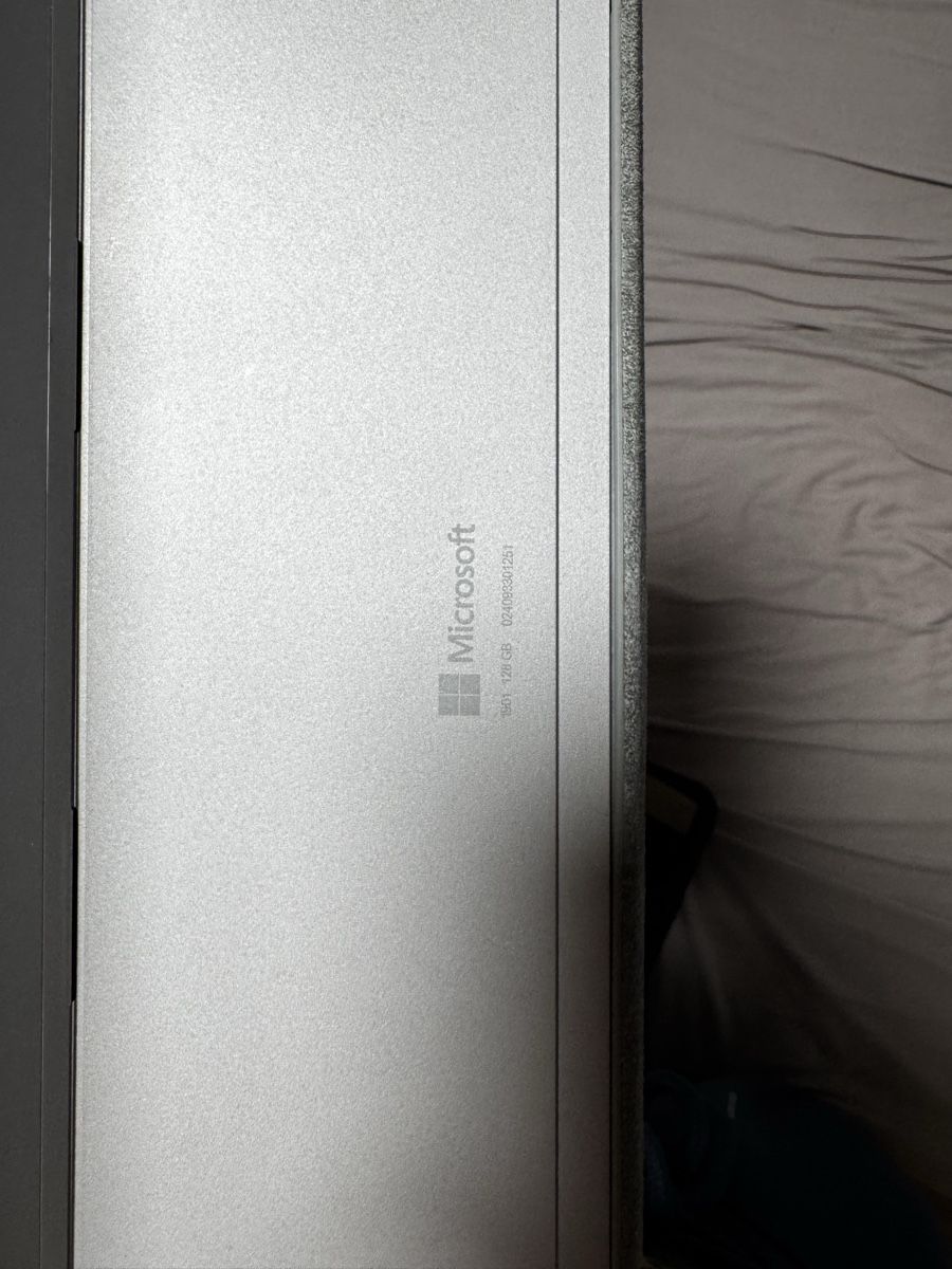 Microsoft Tablettes PC: Microsoft Surface  – D'occasion à Wil AG par rap_m7cc 2