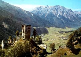 MÜSTAIR und STA. MARIA Blick von der Ruine Ober-Reichenberg