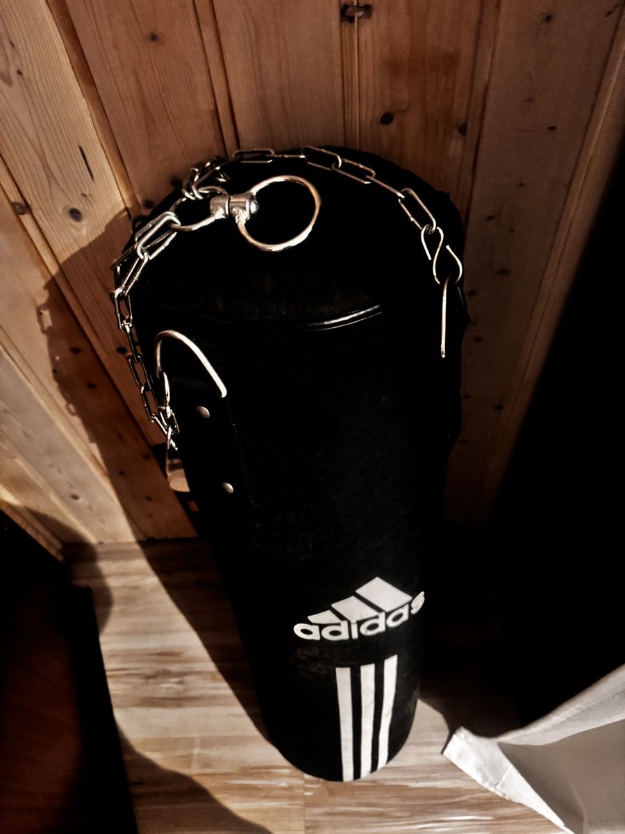 Sacchi da boxe: BoxsackAdidas – Usato da Orpund venduto da Rhodes0