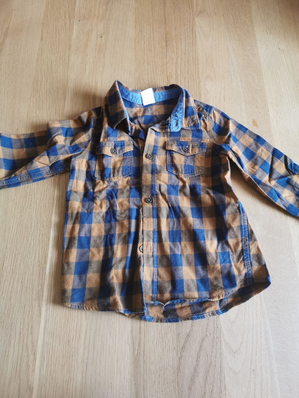 Camicie, T-shirt & Polo: Hemde Grösse 80 – Usato da Worb venduto da Quiet21 2